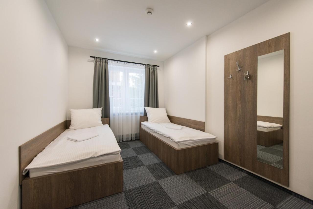 Hostel Sms Free Parking بيدغوستيا المظهر الخارجي الصورة