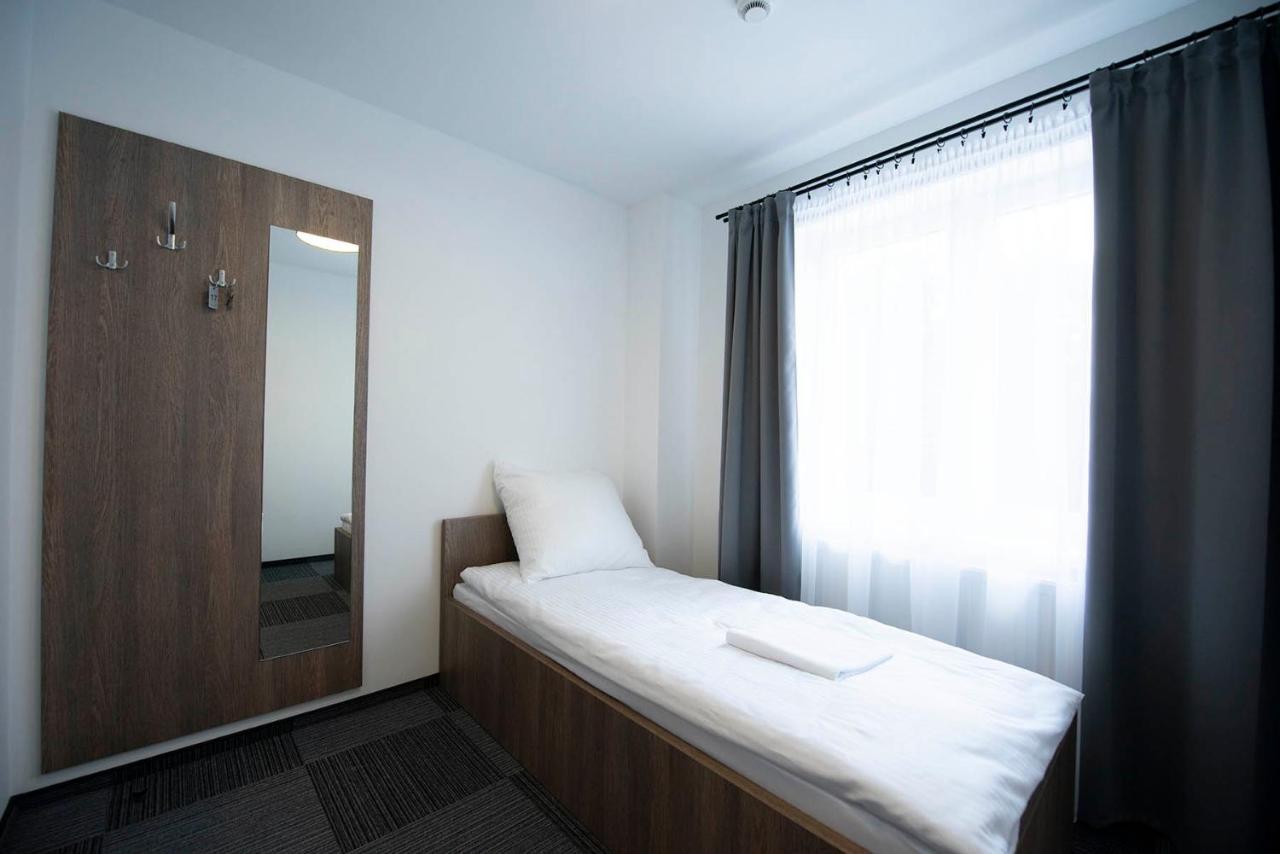 Hostel Sms Free Parking بيدغوستيا المظهر الخارجي الصورة